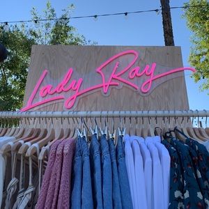 Meet your Posher, Christina!